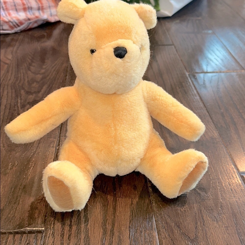 GUND Plush classic Pooh Yellow Teddy Bear